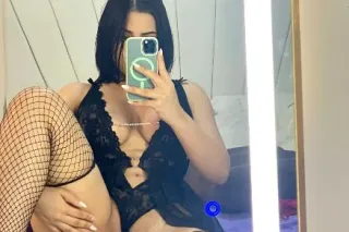 NEW INCALL AND OUTCALL BABY💦 INCLUDES DEPARTURES 💦 FACETIME SHOWS 😍RICH LATIN🤎 - Image 3